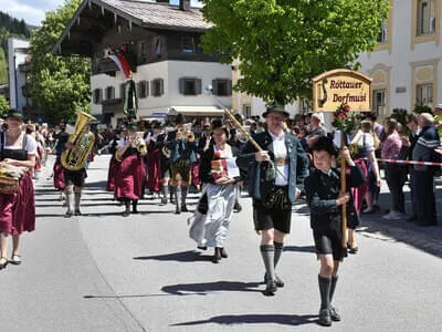 Baon-Fest Kössen Umzug 19.05.2019 Bild 32